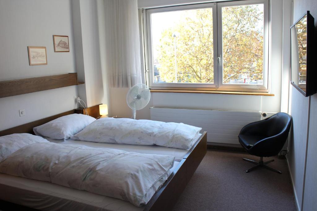 Bahnhof Hotel Interlaken Room photo