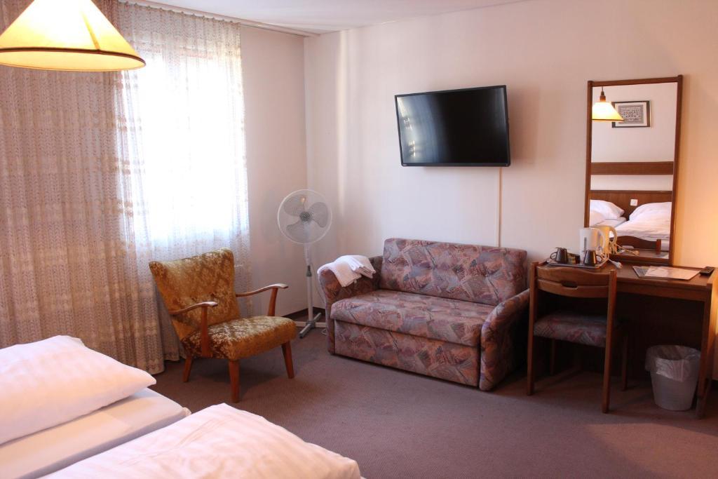 Bahnhof Hotel Interlaken Room photo